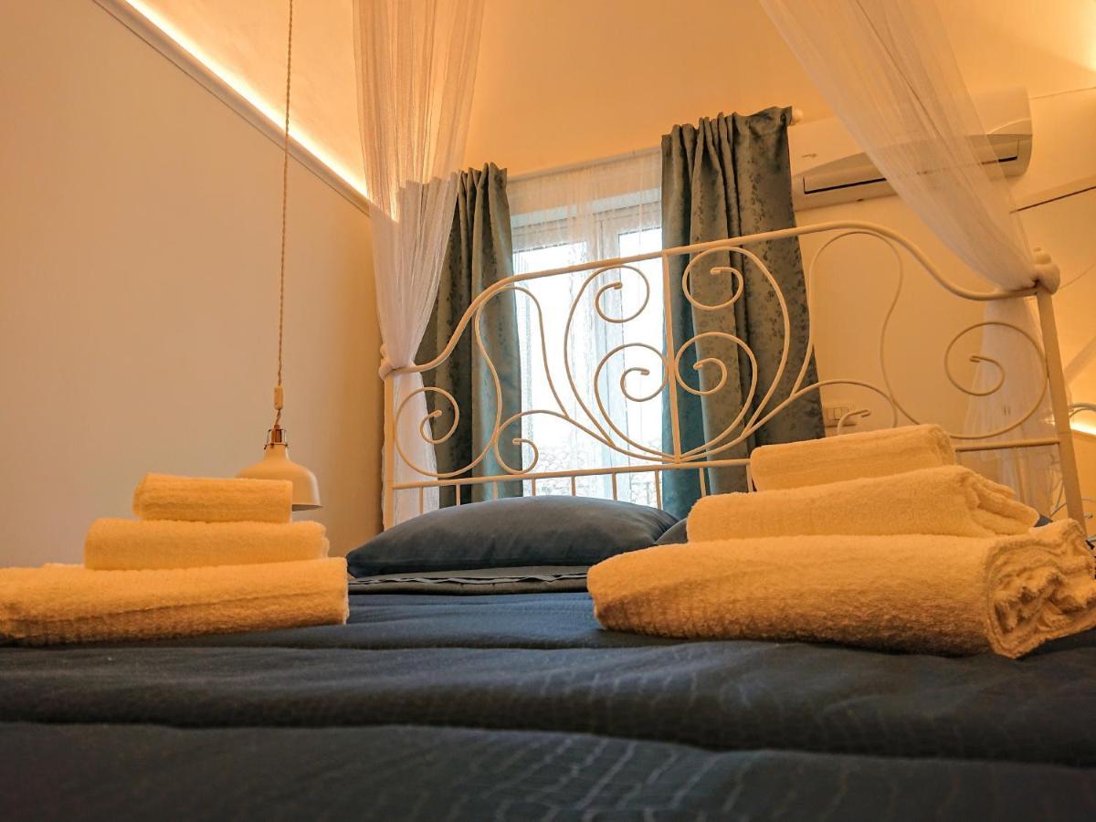Siculi Central Apartment Catania Exterior photo