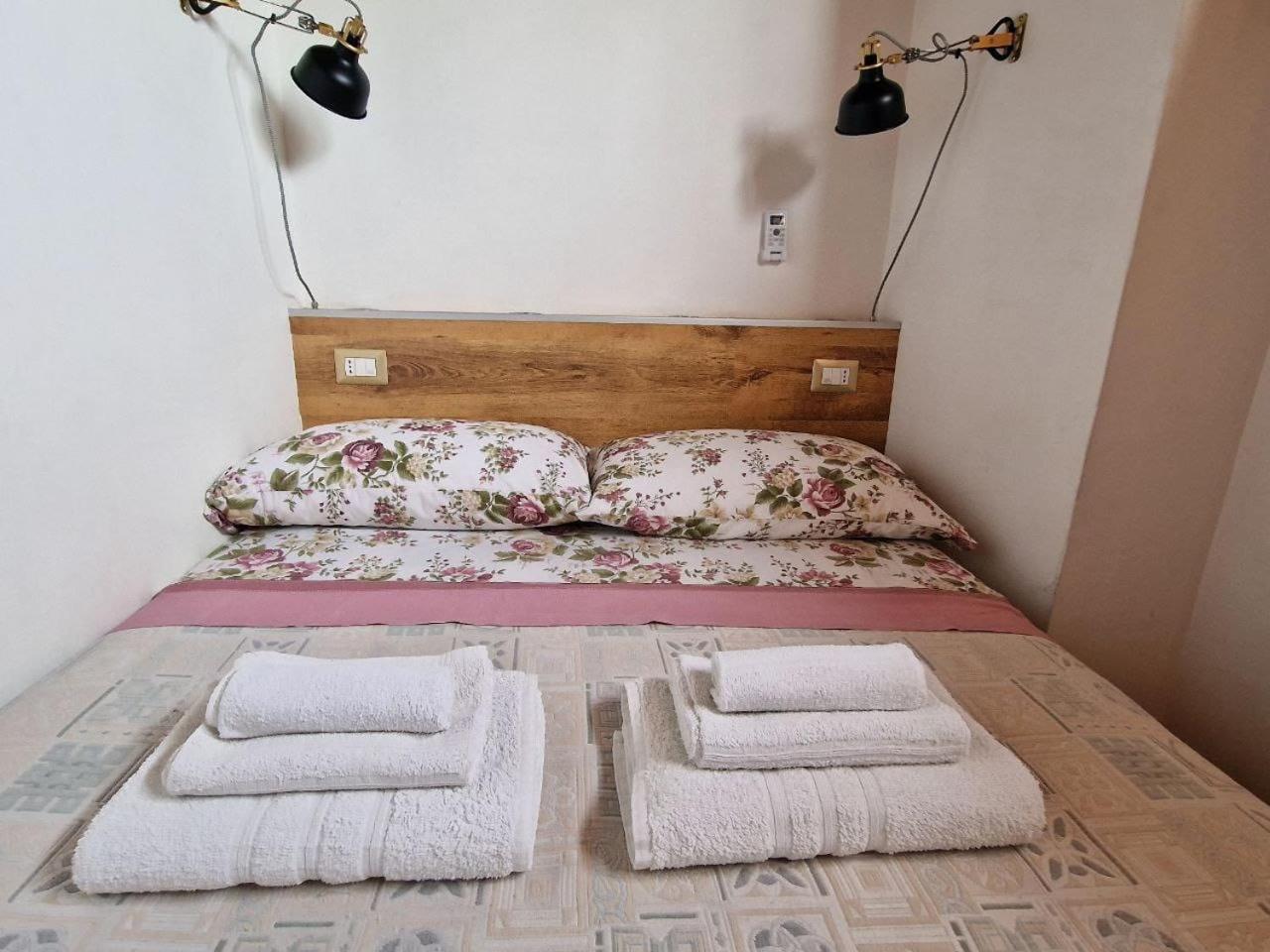 Siculi Central Apartment Catania Exterior photo